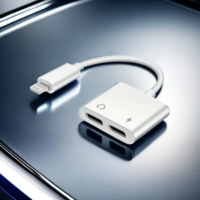 9eight5 Double Lightning Y Cable Adapter for electronics accessories, showing dual Lightning ports and durable design.