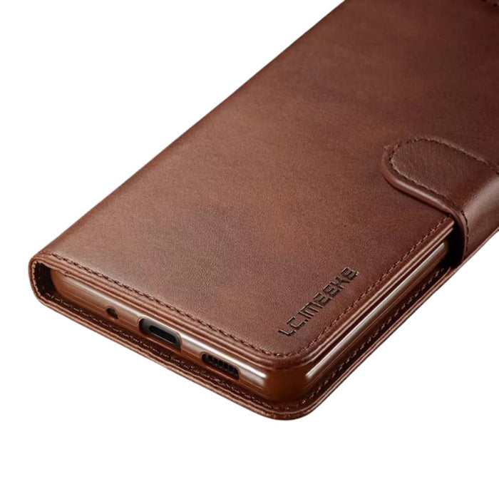 9eight5 flip case for Samsung Galaxy Note 20 Ultra, made of durable material with card slots and secure closure.