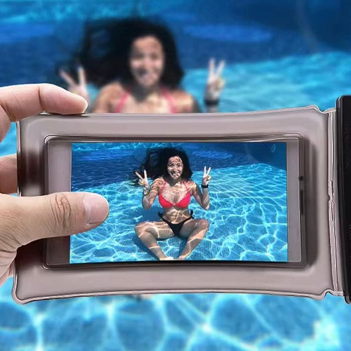 9eight5 floating waterproof phone bag showing a clear, durable case designed to keep smartphones dry and safe in water.