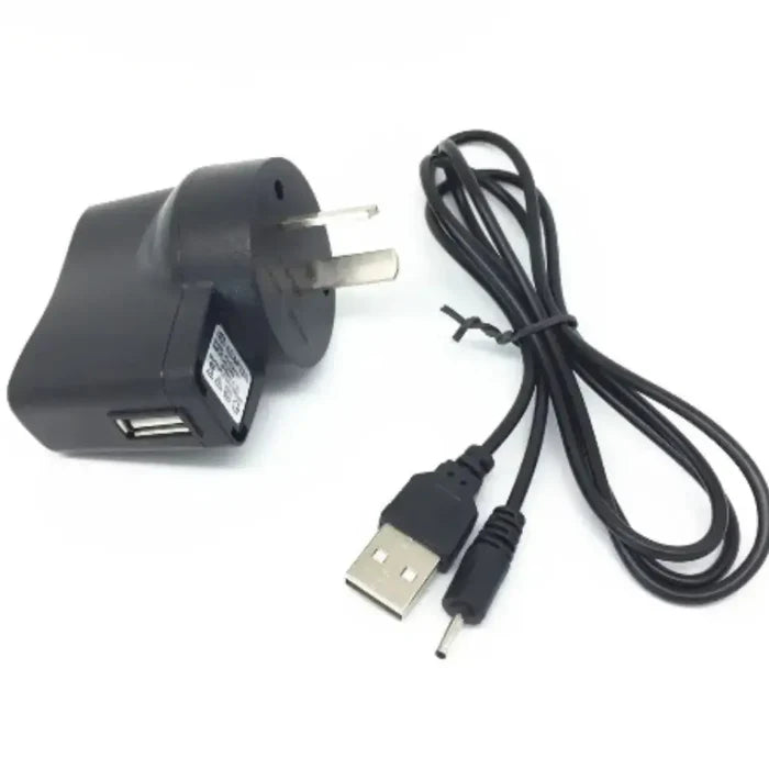 Habicare 9eight5 universal travel charger USB cable compatible with Nokia devices, shown connected to a smartphone.